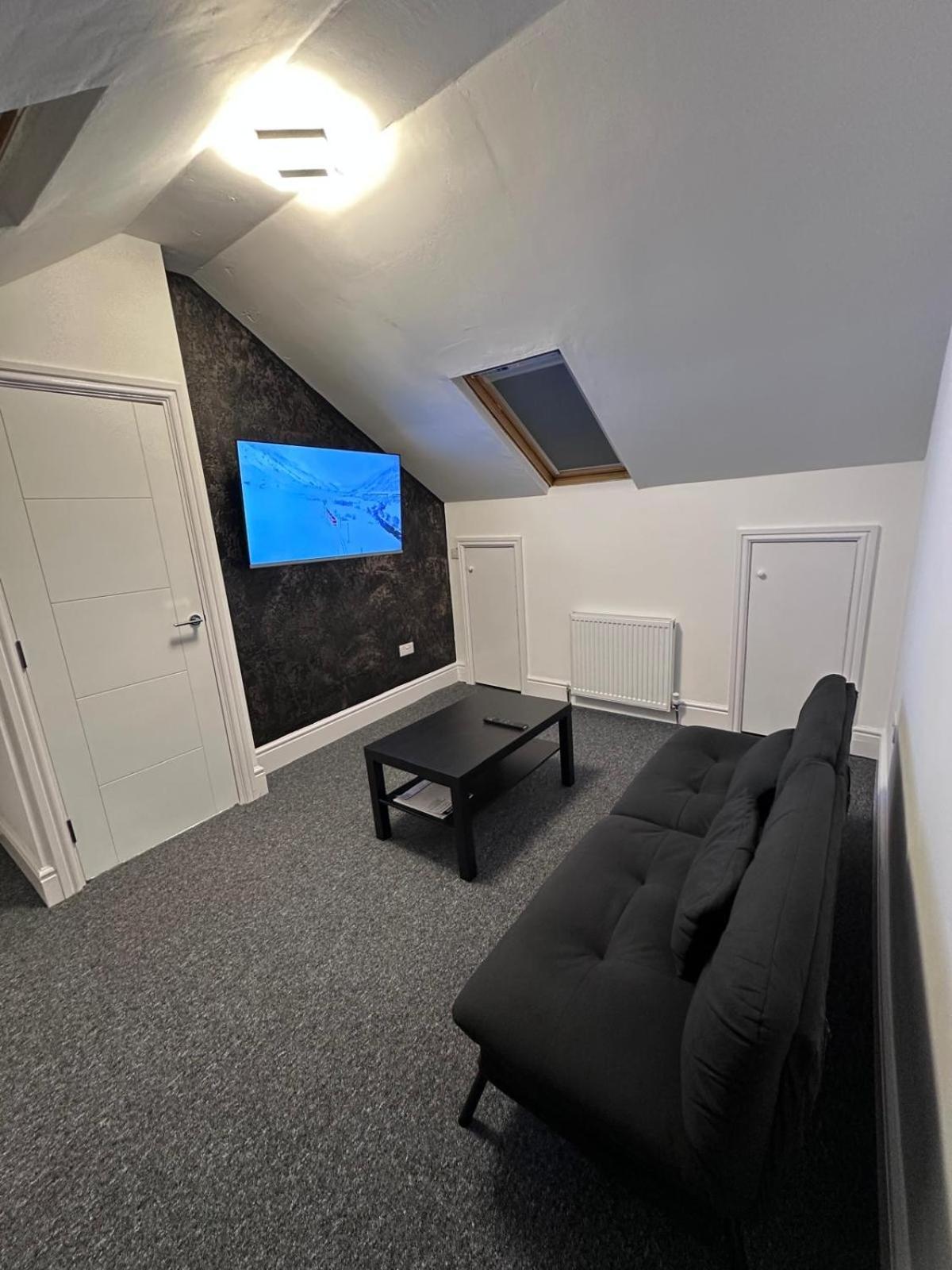 Modern Two-Bedroom Apartment Manchester Eksteriør billede